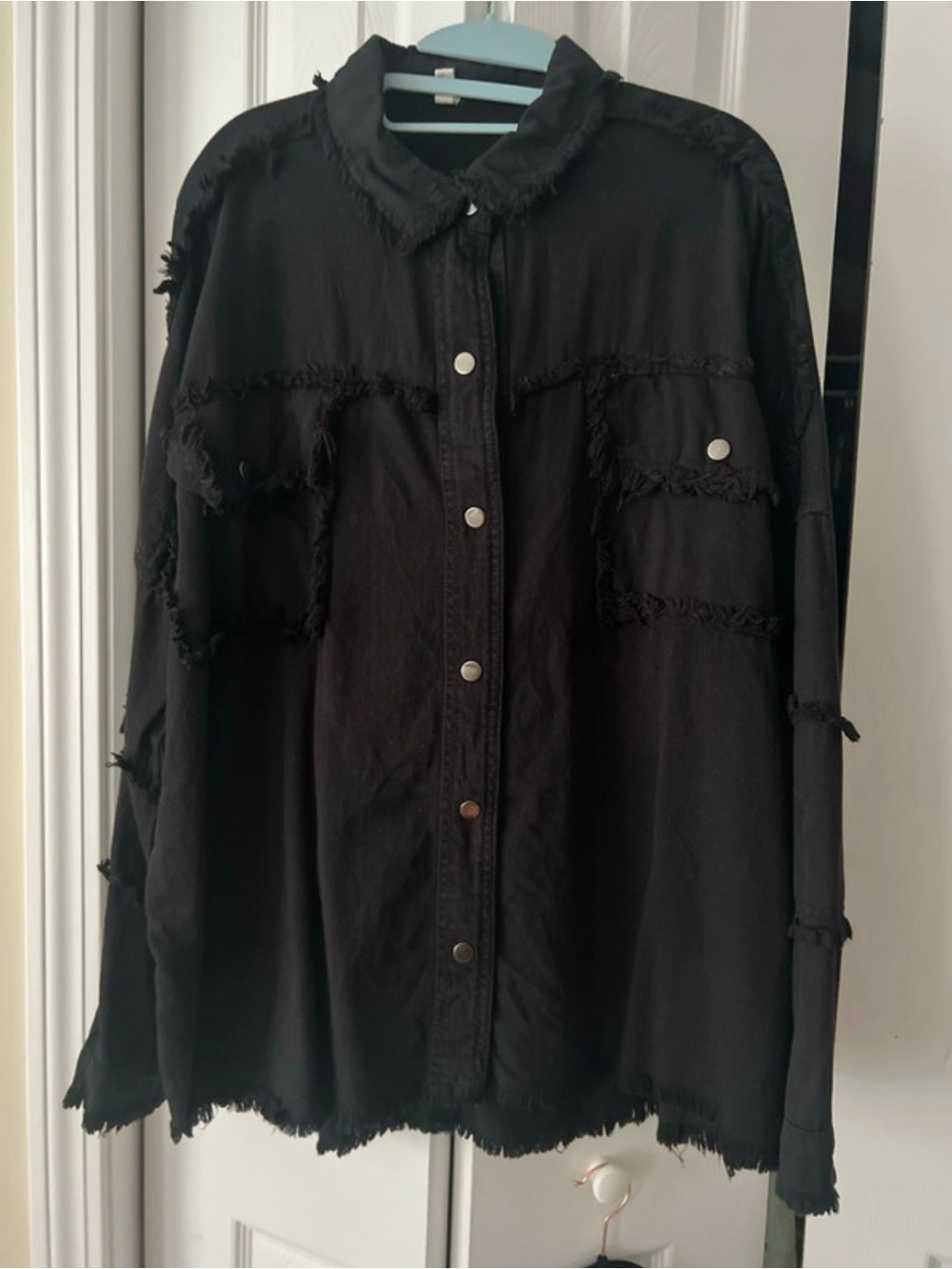 Elan Black Frayed Button-Front Shirt Jacket